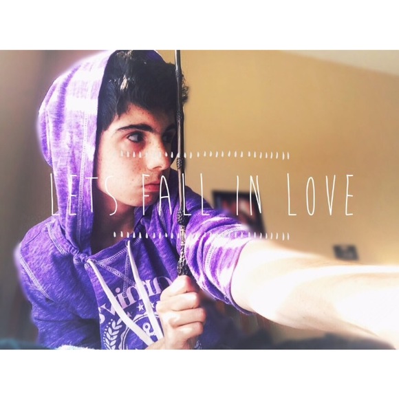 Profile Picture of Jessie Ditman (@jessiepizza) on Poshmark