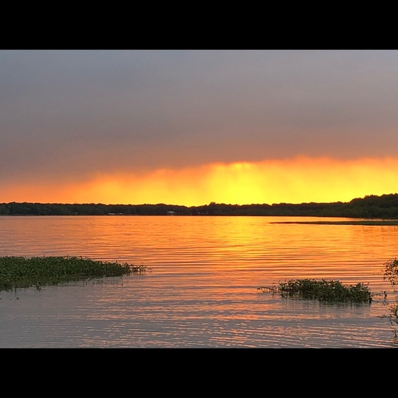 Profile Picture of Crystal Kohl (@cashcauy) on Poshmark