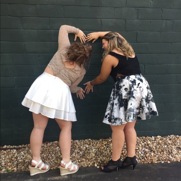 Profile Picture of Makenna Tooley (@makennatooley) on Poshmark