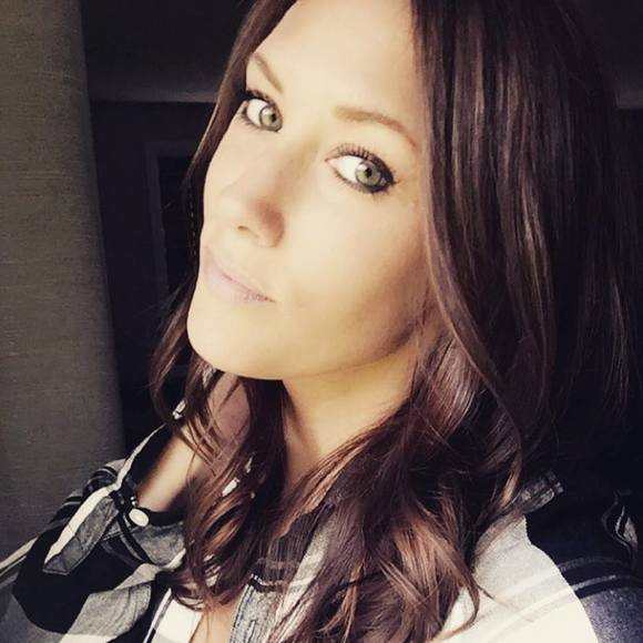 Profile Picture of Dayna Steinberger (@daynalouu) on Poshmark