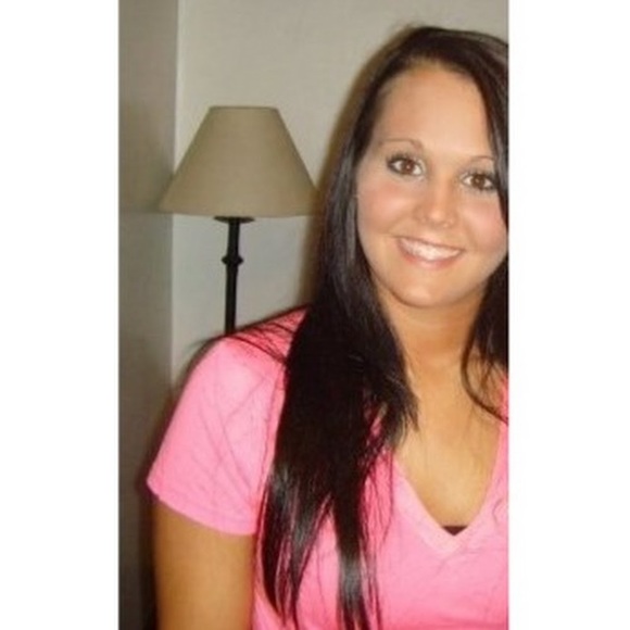 Profile Picture of Rachael Catalone (@raemarie1230) on Poshmark