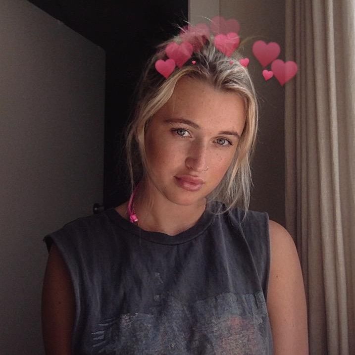 Profile Picture of Gracie (@graceetherton) on Tiktok