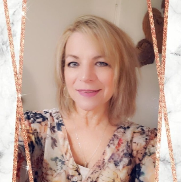 Profile Picture of Donna Spotten (@odrsk) on Poshmark