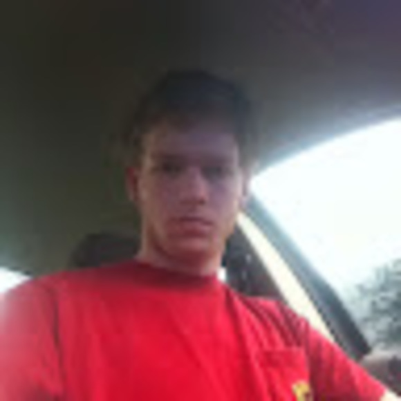 Profile Picture of Tyler Couchman (@tacouchman14) on Poshmark