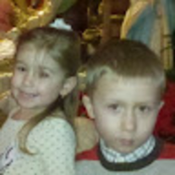 Lenka Beckage - Poshmark Profile Picture of Lenka Beckage (@lenkabeckage2) on Poshmark