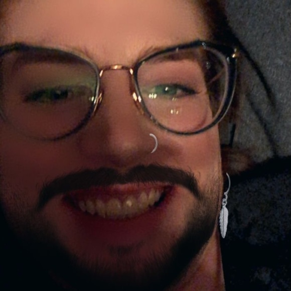 Profile Picture of Benjamin Schwartz (@benjy713) on Poshmark