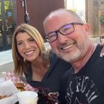 Profile Picture of Leslie Bennett (@smezlyjane) on Instagram