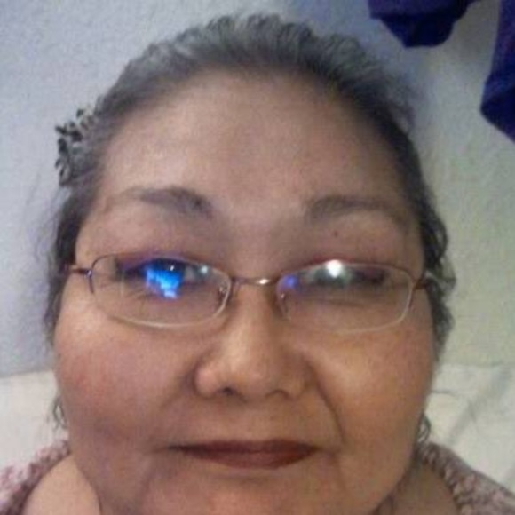 Profile Picture of Alice Savok (@camai99680) on Poshmark