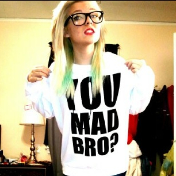 Profile Picture of Cassidy Nixon (@cassidylaine) on Poshmark
