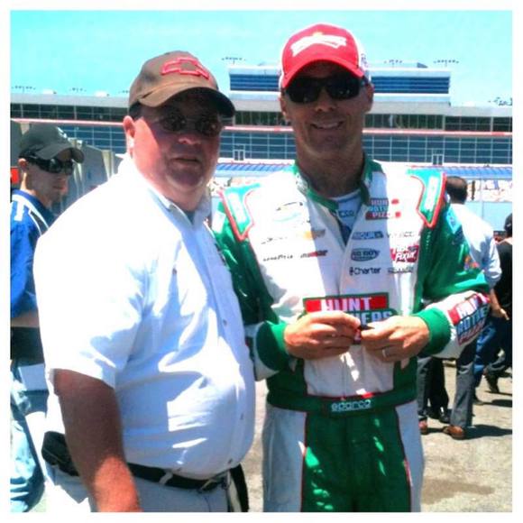 Profile Picture of Jeff Kuhn (@jeffmontec) on Poshmark