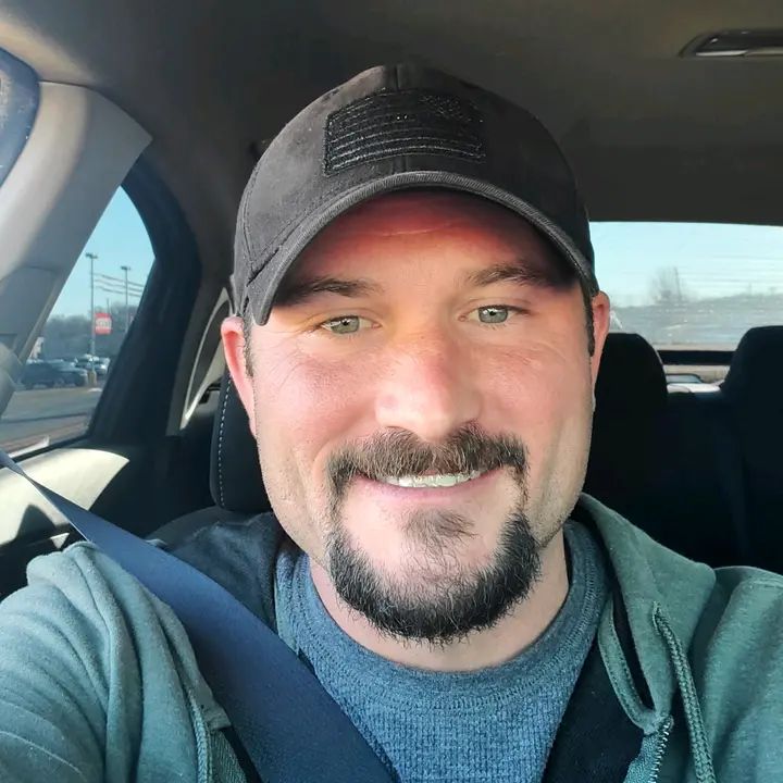 Profile Picture of michael chadwell (@michaelchadwel304) on Tiktok