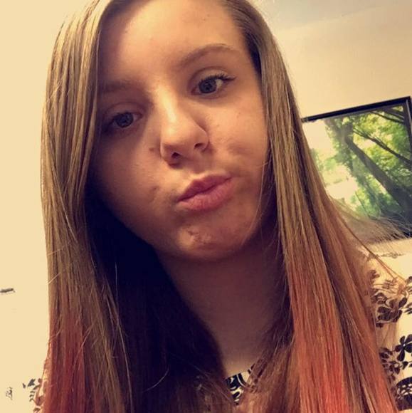 Profile Picture of Samantha Furia (@pongoandgrits) on Poshmark