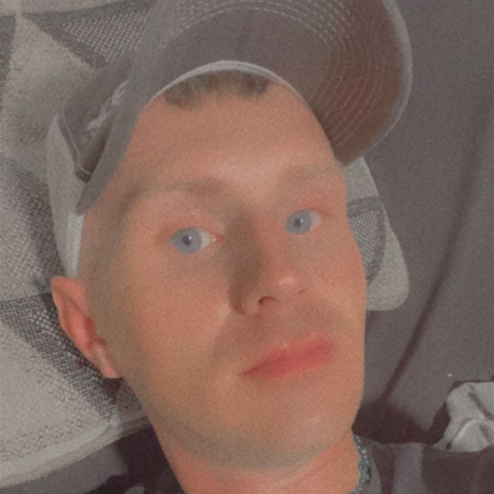 Profile Picture of codycravenor (@codycravenor907) on Tiktok