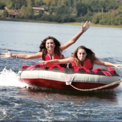 Profile Picture of Claudia Thibault (@claudiathibault) on Twitter