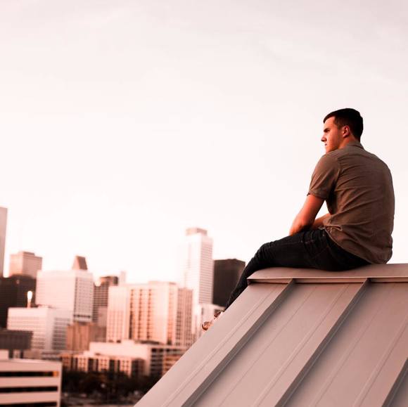 Profile Picture of Alex Fröehlich (@alexlouis99) on Poshmark