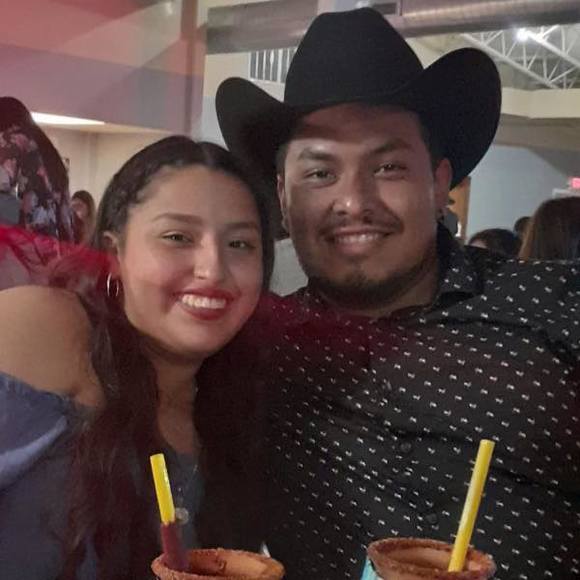 Profile Picture of Kevin Pina (@kevinpina) on Poshmark