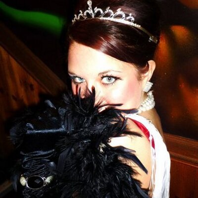 Profile Picture of Rhiannon McFarlane (@LittleWingedKey) on Twitter
