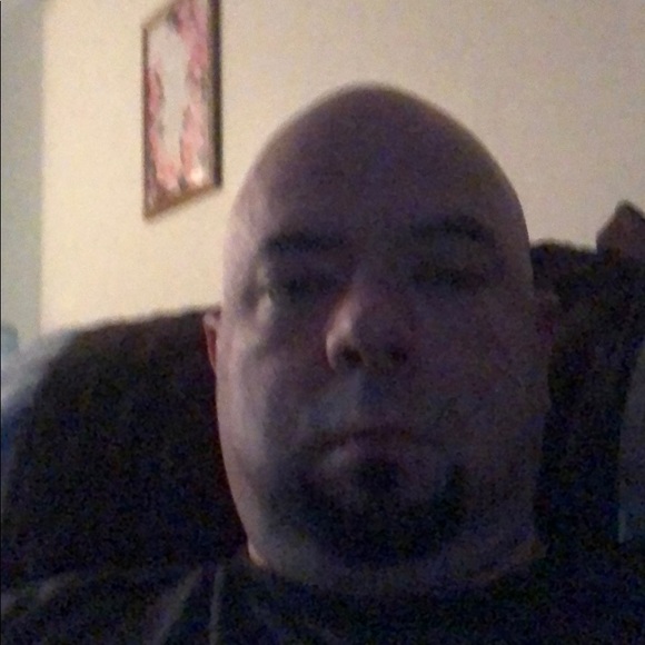 Profile Picture of Brent Viator (@brentviator) on Poshmark