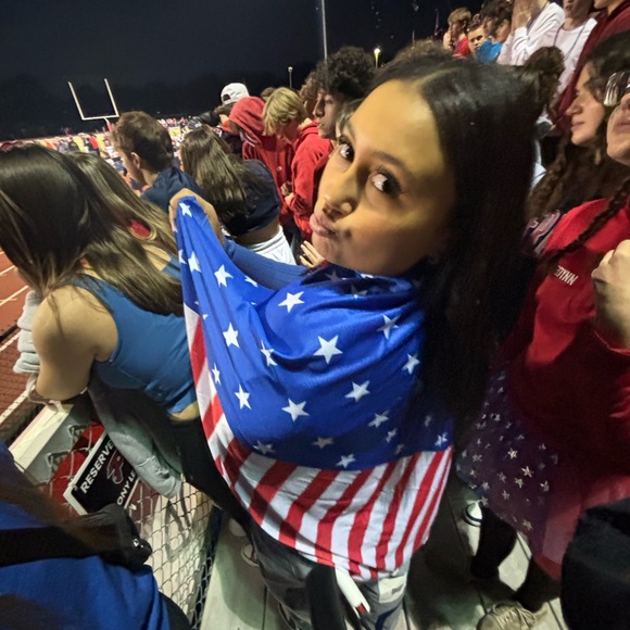 Profile Picture of Megan Mccargo (@meganmccargo) on Poshmark