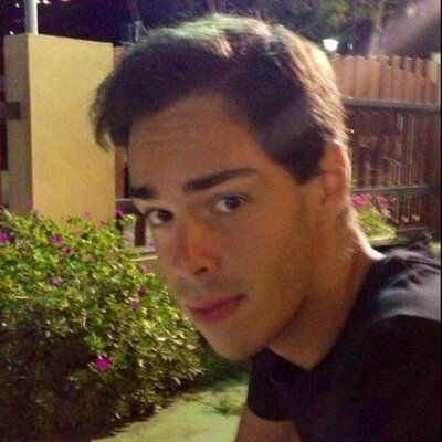 Profile Picture of Andrea Long (@Andre_long95) on Twitter