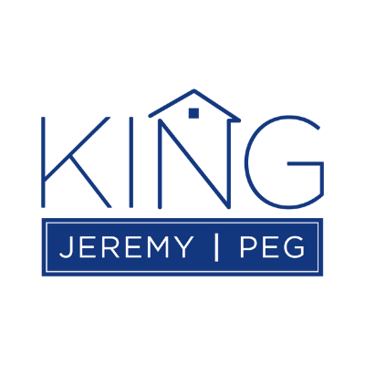 Profile Picture of Peg & Jeremy King 👑🏡 (@PetalumaKing) on Twitter