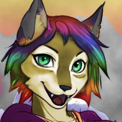 Profile Picture of Ninja Kitsune Queen (@CrazyfoxJulian) on Twitter