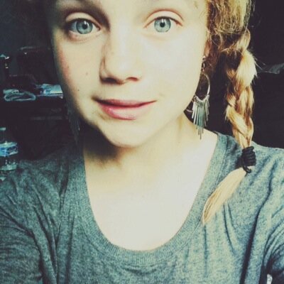 Profile Picture of Lisa Hebert (@lisahebert14) on Twitter