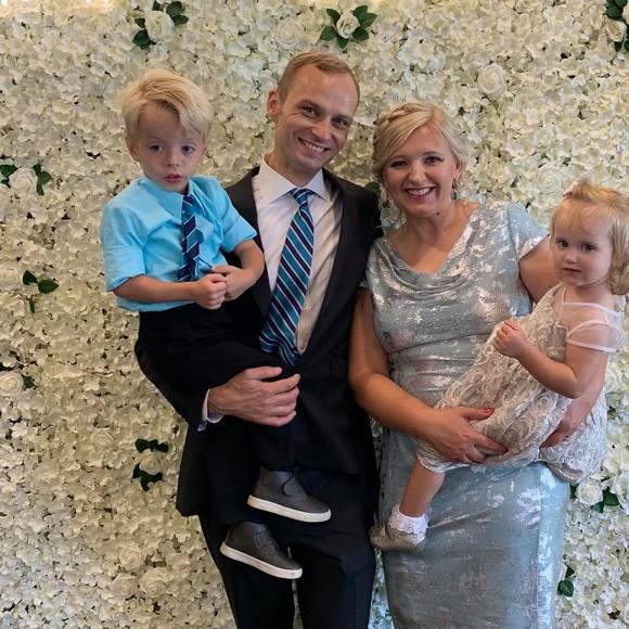 Profile Picture of Agnieszka Piechota (@agnesnalepa) on Poshmark