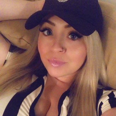 Profile Picture of я н ι α и и σ и (@willson8tor) on Twitter