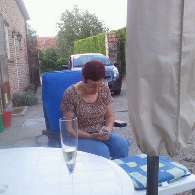 Ella Nova - Twitter Profile Picture of Ella Nova (@ellanova76) on Twitter