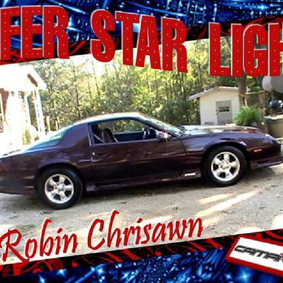 Profile Picture of Robin Chrisawn (@rchrisawn2006) on Poshmark