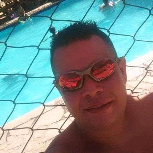 Profile Picture of rogerio Ribeiro (@rogerioribeiro45) on Tiktok