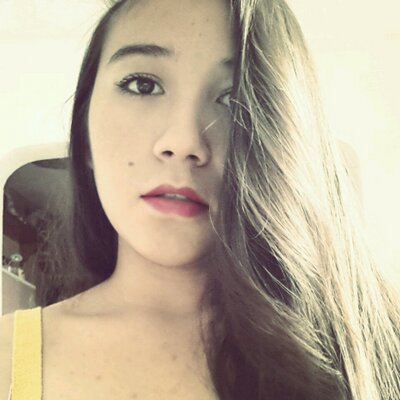 Profile Picture of Paola Alvarez (@paolaalvarez_12) on Twitter