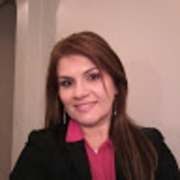 Profile Picture of Sandra Ojeda (@sandraojeda455) on Poshmark