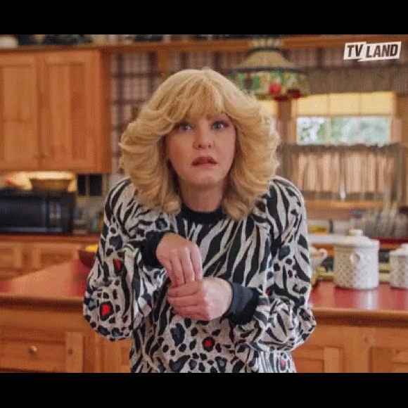 Profile Picture of Tina Siegler (@tnc990) on Poshmark