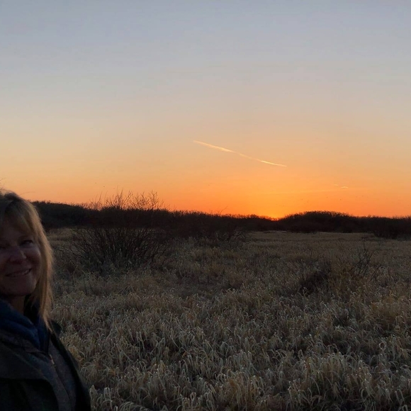 Profile Picture of Shelley Helberg (@shelleyyim) on Poshmark