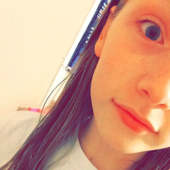 Profile Picture of Kaleigh Knab (@kaleigh_knab) on Poshmark