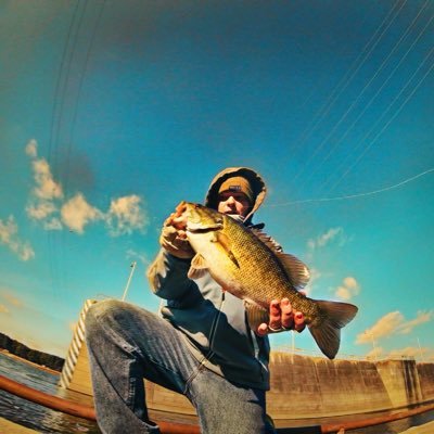 Profile Picture of Brian Bledsoe (@CoffeeOperator6) on Twitter