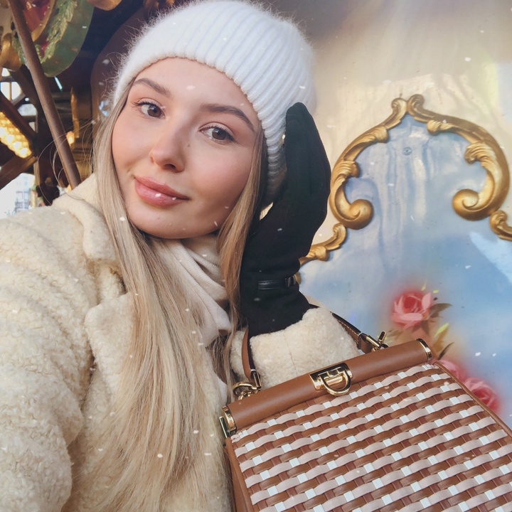 Profile Picture of Дана Кравченко (@@dana_eng) on Tiktok