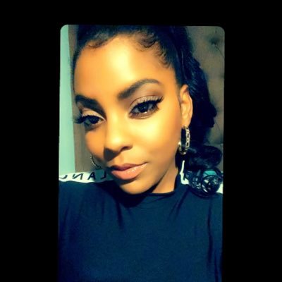 Profile Picture of Issa Unicorn  🦄 (@EmpressJoleeB) on Twitter