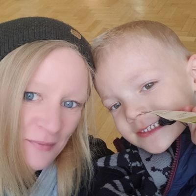 Lucy Barton - Twitter Profile Picture of Lucy Barton (@barton79) on Twitter