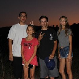 Profile Picture of Alex Hinkle (@alexhinkle98) on Twitter