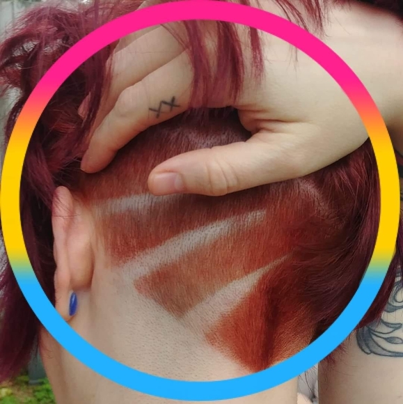 Profile Picture of Justine Remillard (@jremillard64) on Poshmark