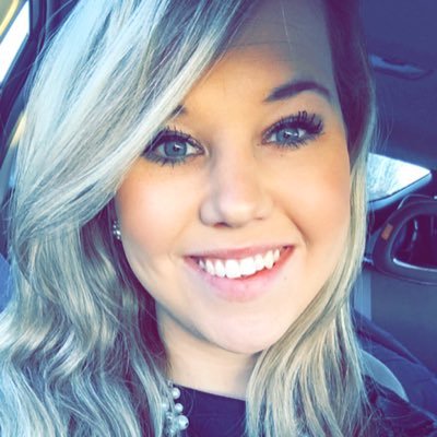 Profile Picture of Clara Davis (@_ClaraDavis) on Twitter