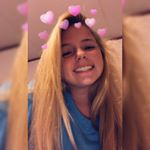 Profile Picture of Lilla Arnold (@littlefeets_spam04) on Instagram