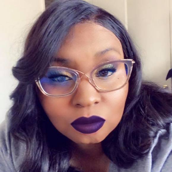 Profile Picture of Wendy Smith (@pooh1976) on Poshmark