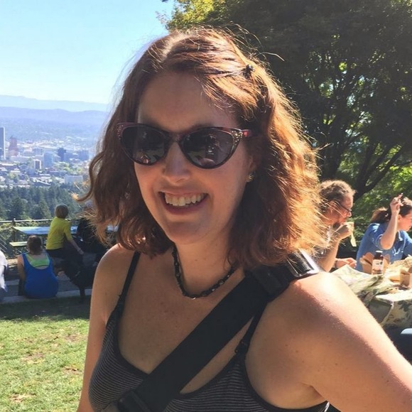 Profile Picture of Stacey Maor (@staceymaor) on Poshmark