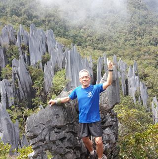 Profile Picture of Max Chew (@max.chew.9212) on Facebook