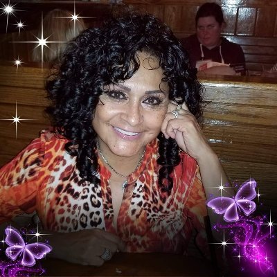 Profile Picture of Gloria E. Ponce Rodriguez (@GPonceRodriguez) on Twitter