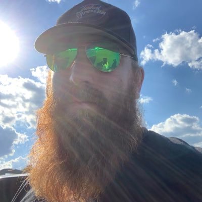 Profile Picture of Al Day (@redbeardpirate1) on Twitter